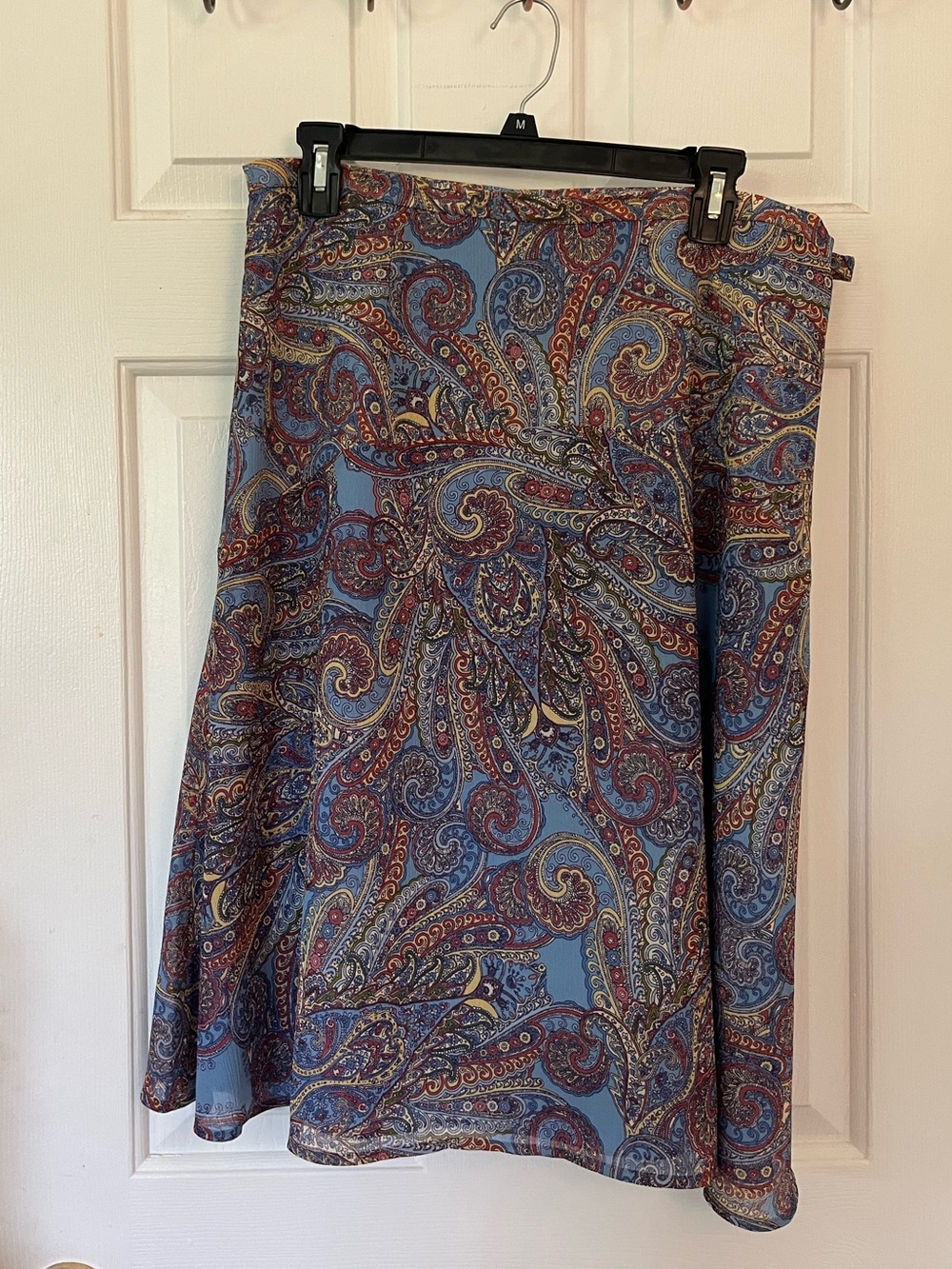 Liz Claiborne Paisley Midi skirt